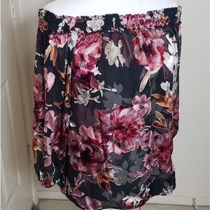 Off shoulder floral blouse